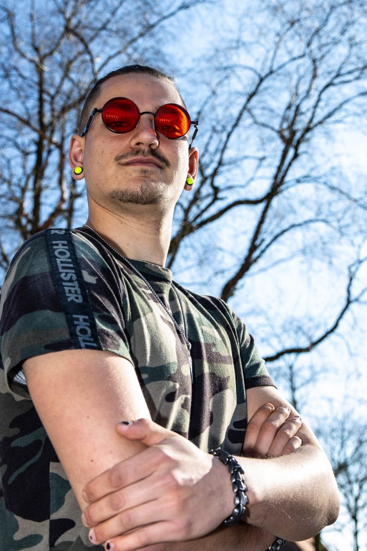 Ontmoeting in Ossendrecht - stoere punker, straatfotografie, portretfotograaf